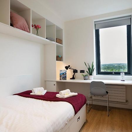 Goldcrest Village Rooms University Of 골웨이 외부 사진