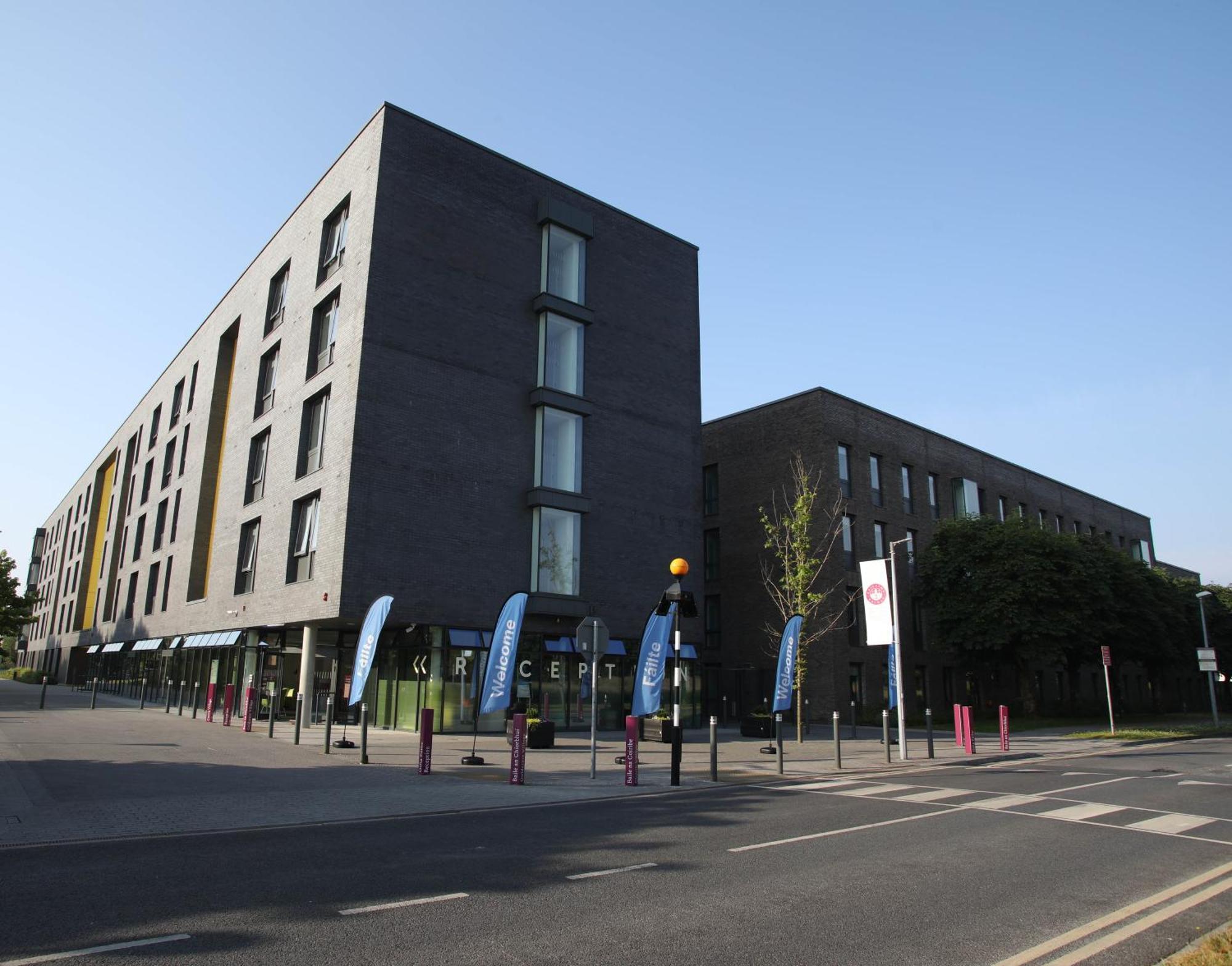 Goldcrest Village Rooms University Of 골웨이 외부 사진